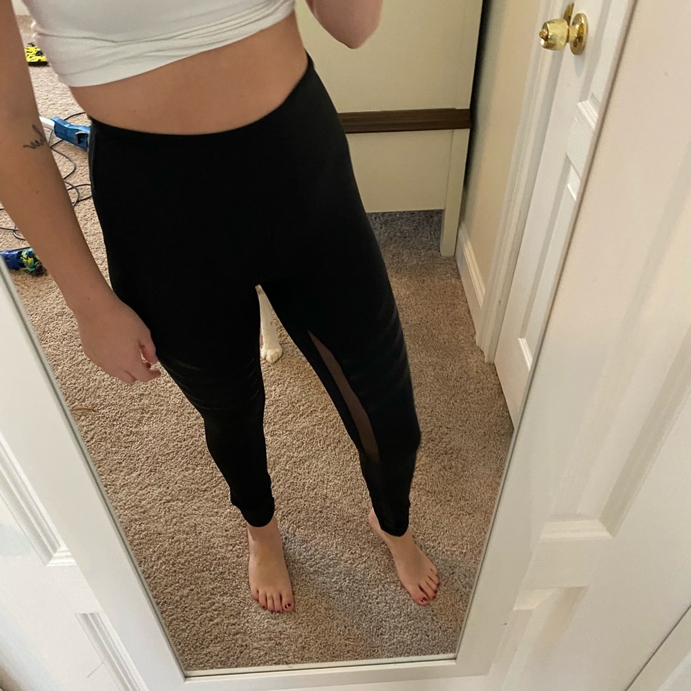Zella leggings